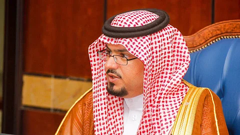 أمين منطقة الباحة الدكتور علي السواط
