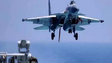 طائرة صينية حربية