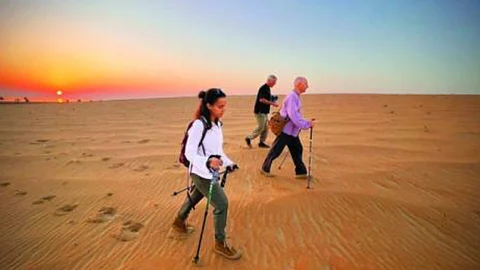 المستكشف مارك إيفانز وفريقه