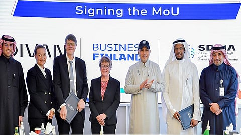 توقيع مذكرة تفاهم لإنشاء بيت البرمجيات