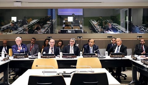 السفير عبدالعزيز الواصل