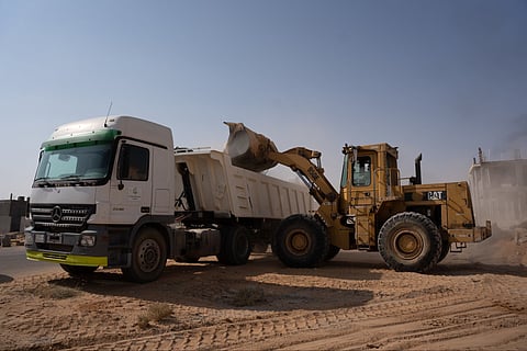 أمانة الجوف ترفع مليون متر مكعب من الأنقاض والمخلفات من الشوارع والأحياء
