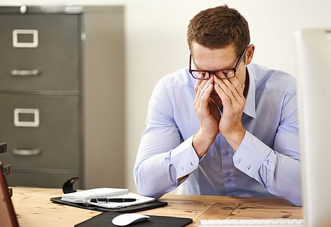 «عش بصحة»: 6 نصائح عند الجلوس أمام الشاشات