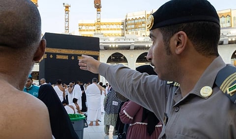 أفراد الأمن المدني بالحرم