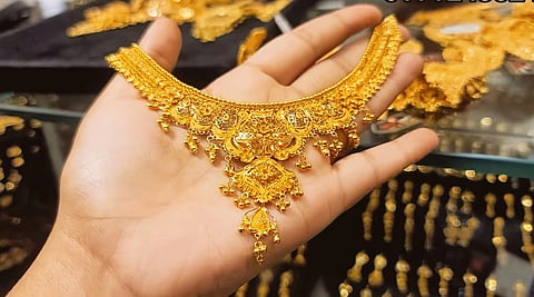 مشغولات ذهبية – أرشيفية