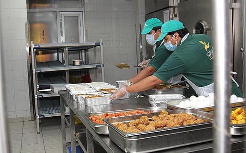 جانب من الطعام الفائض