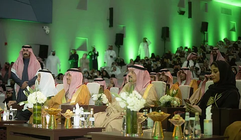 الأمير فيصل بن بندر يرعى حفل وزارة التعليم