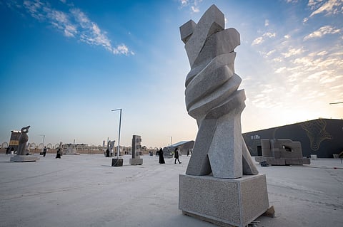 معرض ملتقى طويق للنحت يستقبل زوّاره الأحد المقبل في «درة الرياض»