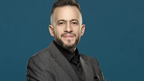 مؤسس طقس العرب وميتيوويذر محمد الشاكر