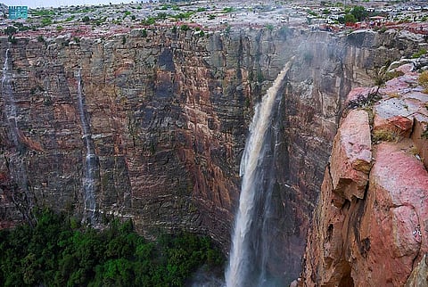 شلالات متنزه «الحبلة»