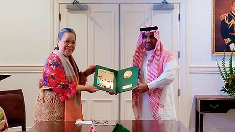 مركز الملك سلمان للإغاثة والأعمال الإنسانية يدعم مملكة توجا