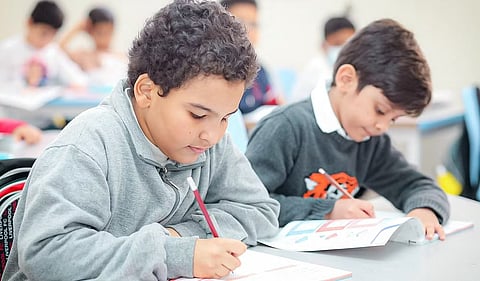 طلاب داخل الفصول -ارشيفية-