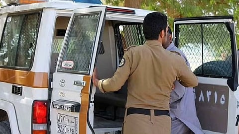 ضبط مخالفي نظام الإقامة ونظام العمل