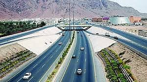 اهتمام متواصل بقطاع الطرق في المملكة