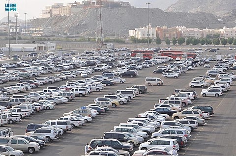 مواقف لمركبات المعتمرين