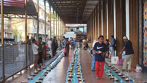 برنامج خادم الحرمين لتفطير الصائمين