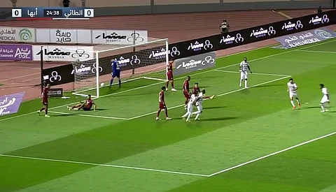 الطائي يفوز على أبها بهدف دون رد بدوري روشن