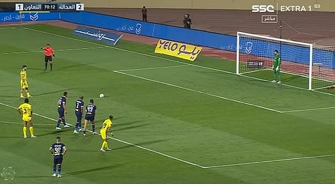 العدالة يفوز على التعاون 2-1 في دوري روشن