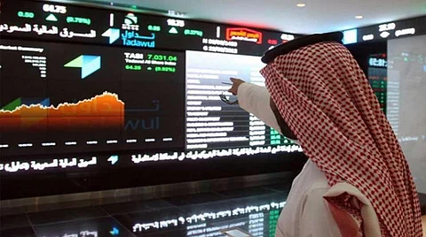 مؤشر سوق الأسهم السعودية يغلق منخفضًا - أرشيفية