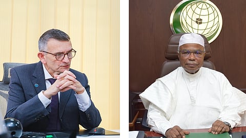 الأمين العام لمنظمة التعاون الإسلامي حسين طه ورئيس بعثة الأمم المتحدة في الخرطوم فولكر بيرتيس