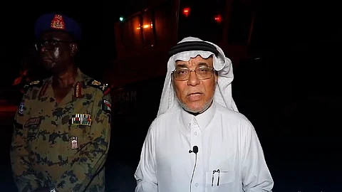 سفير المملكة لدى السودان علي بن حسن جعفر