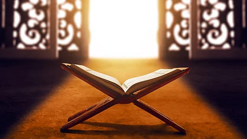 مع اقتراب نهاية شهر رمضان .. دعاء ختم القرآن الكريم