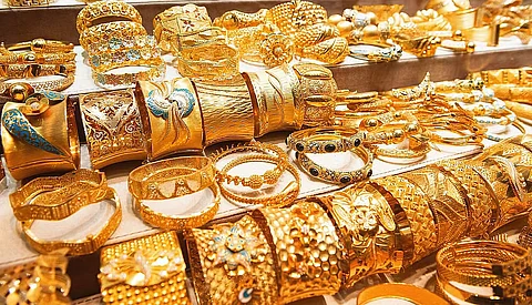 مشغولات ذهبية _أرشيفية
