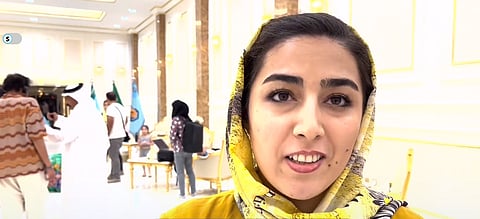 إيرانية عائدة من السودان: الوضع كان خطيرًا جدًا.. والمملكة كانت أملنا الوحيد