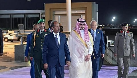 رئيس جمهورية الصومال يصل جدة