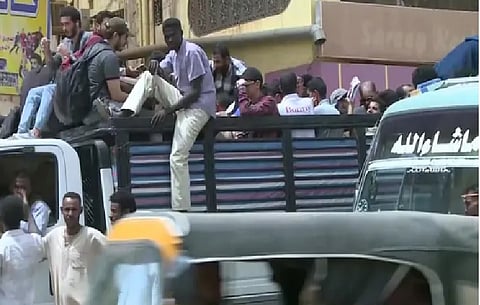 الفارون من السودان