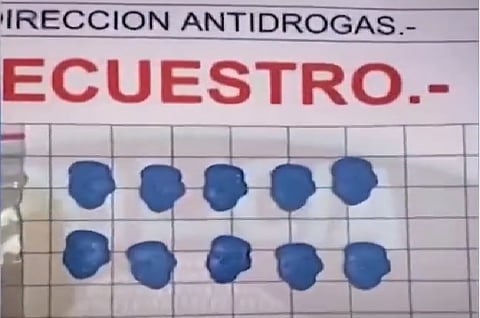 حبوب مخدرة على شكل وجه ليونيل ميسي