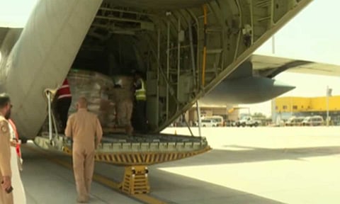 الطائرة الثالثة ضمن الجسر الجوي الإغاثي تستعد للإقلاع إلى السودان