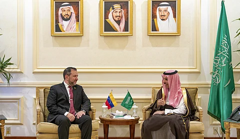 الأمير فيصل بن فرحان يستقبل وزير خارجية فنزويلا