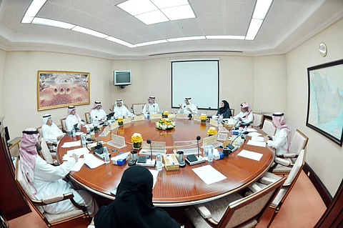 لجنة الاستثمار في «الشورى» تبحث فرص التصدير لمنتجات وخدمات القطاعات الجديدة