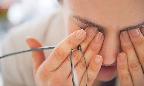 4 نصائح عند ارتداء النظارة الطبية لأول مرة