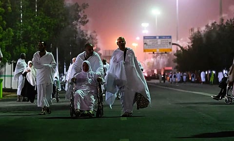 تصعيد الحجاج إلى مشعر عرفات