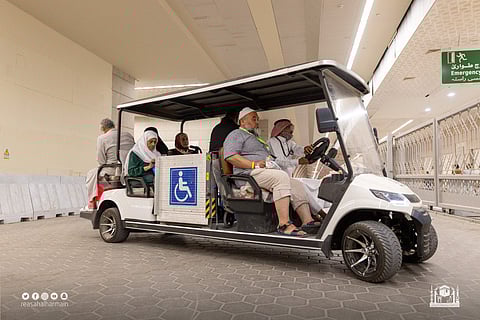 نقل كبار السن للمسجد الحرام