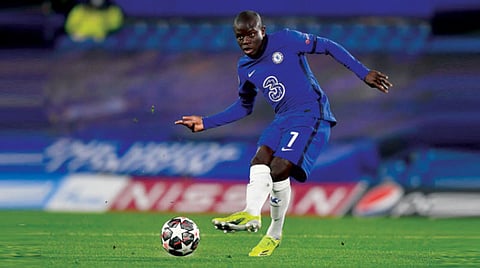 أنجولو كانتي لاعب خط وسط فريق تشيلسي