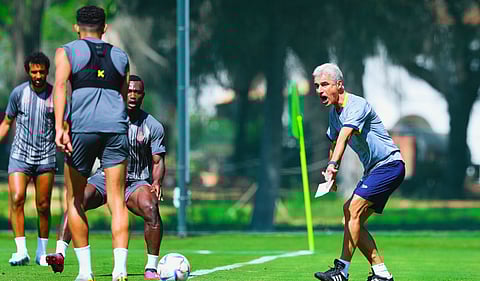 لويس كاسترو