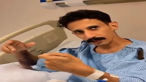 صائد الأفاعي نايف المالكي