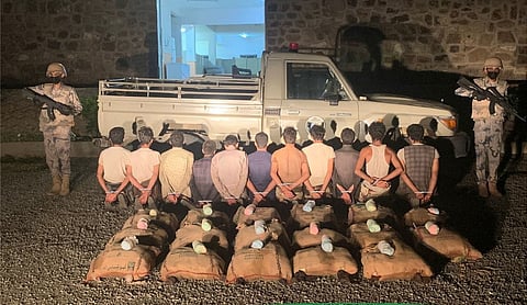 القبض على 11 مخالفًا