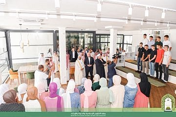 جانب من الزيارة