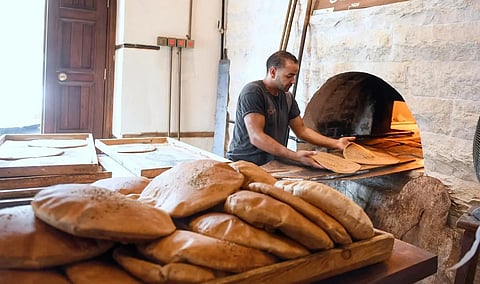 إقبال على دكاكين مخابز جدة التاريخية.. عراقة تمتد لـ100 عام (صور)