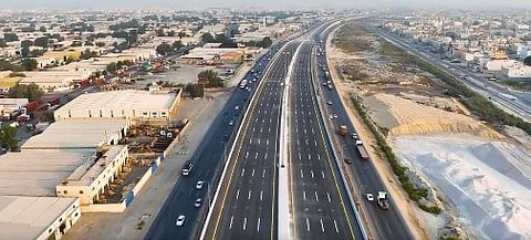 افتتاح الحركة المرورية على الجسر