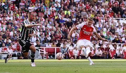 أرسنال يفوز على مانشستر