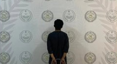 مكافحة المخدرات تقبض على شخص بمحافظة المخواة لترويجه مادة الإمفيتامين المخدر