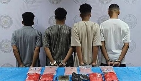 القبض على 4 أشخاص