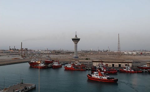 ميناء الملك فهد الصناعي بينبع