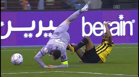 تدخل حمدان على رونالدو