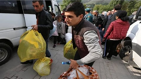 الحكومة الأرمينية: أكثر من 50 ألف شخص عبروا من كاراباخ إلى أرمينيا